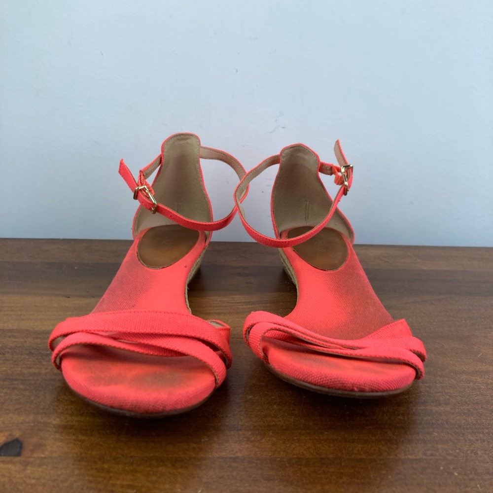 J. CREW Coral Canvas Low Wedge Ankle Strap Espadrille Sandals 53504 Women’s 9. - Picture 3 of 12